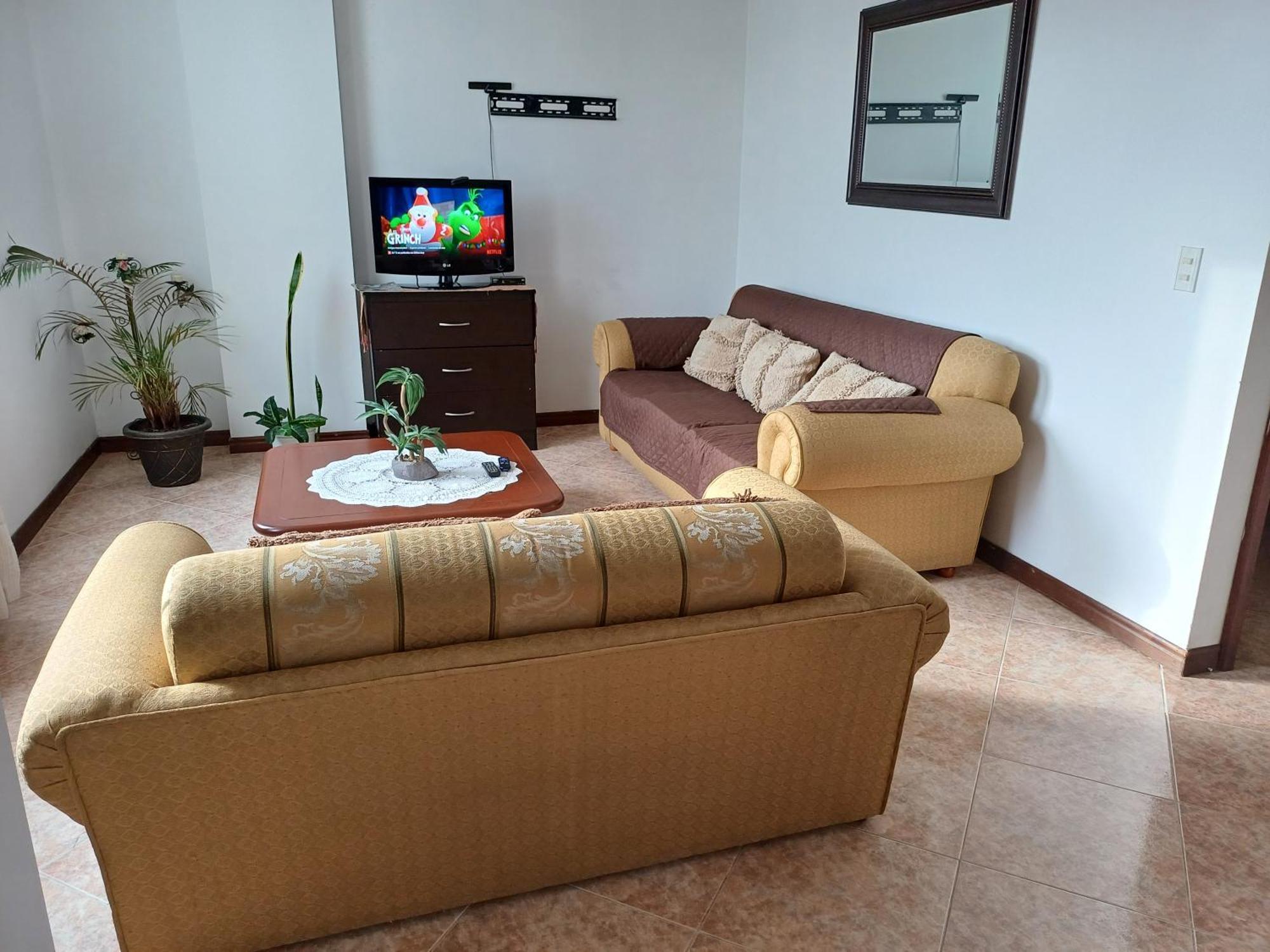 Apartamento Con Amplia Acomodacion En La Ciudad Apartment Manizales Exterior photo